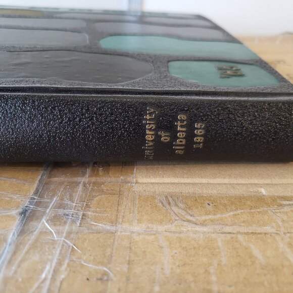 Vtg 1965 The University of Alberta Evergreen & Gold Yearbook - Picture 3 of 13